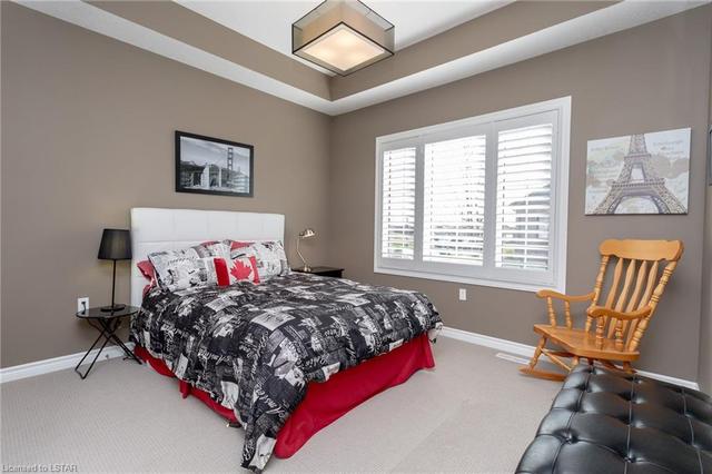 1584 Moe Norman Way, House attached with 3 bedrooms, 3 bathrooms and 4 parking in London ON | Image 6
