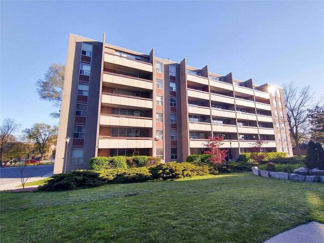 310 - 3625 Lake Shore Blvd, Condo with 2 bedrooms, 1 bathrooms and 1 parking in Toronto ON | Image 1
