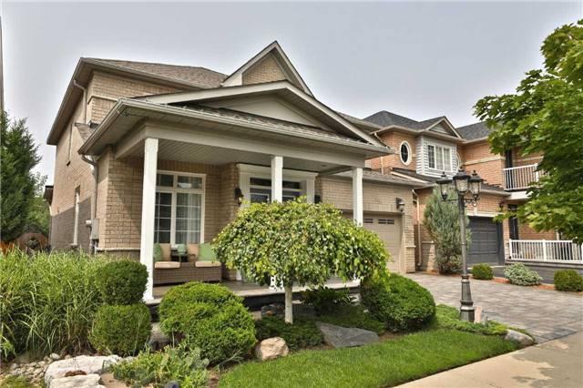 3641 Jorie Cres, House detached with 4 bedrooms, 3 bathrooms and 2 parking in Mississauga ON | Image 2