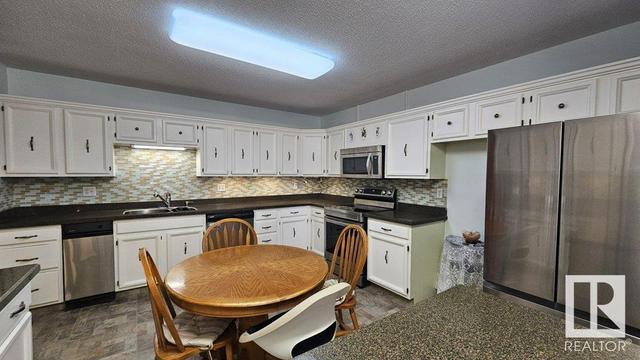 411 - 14810 51 Av Nw, Condo with 2 bedrooms, 2 bathrooms and 2 parking in Edmonton AB | Image 22