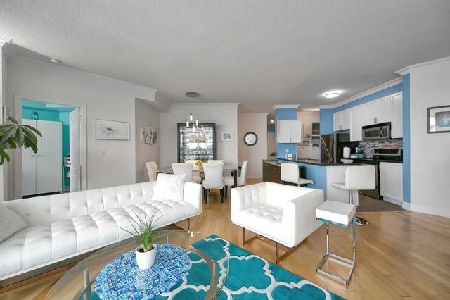 1805 - 2121 Lakeshore Blvd W, Condo with 2 bedrooms, 2 bathrooms and 1 parking in Toronto ON | Image 15