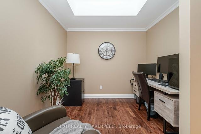 483 Vodden St E, House attached with 3 bedrooms, 3 bathrooms and 1 parking in Brampton ON | Image 16