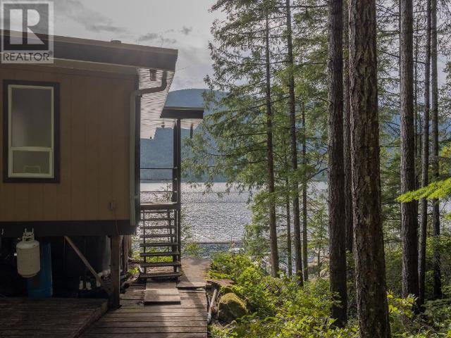 9302 Powell Lake, House detached with 3 bedrooms, 1 bathrooms and null parking in Powell River B BC | Image 13