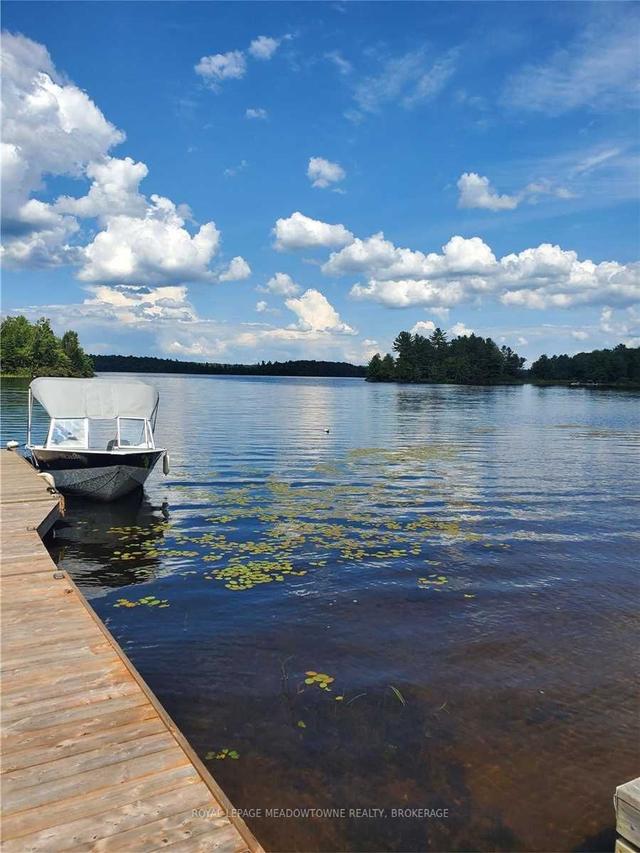 35 Pigeon Lake, House detached with 3 bedrooms, 1 bathrooms and 2 parking in Parry Sound, Unorganized, Centre Part ON | Image 14