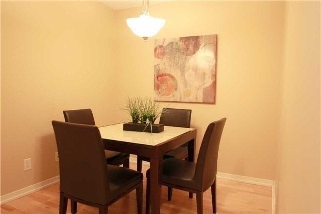 2401 - 65 Bremner Blvd, Condo with 2 bedrooms, 2 bathrooms and 1 parking in Toronto ON | Image 15