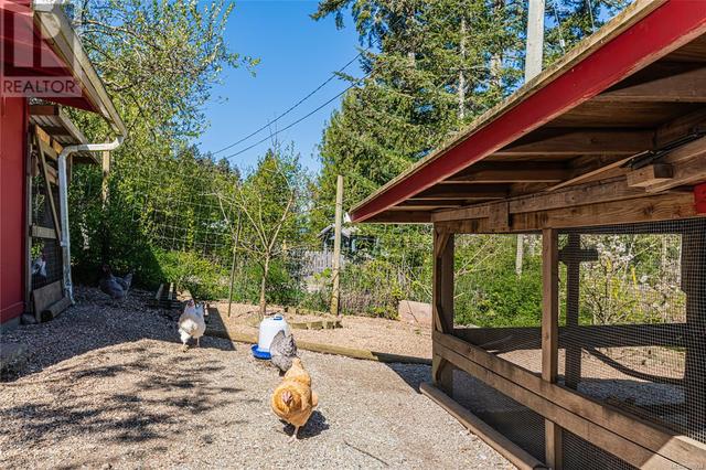 165 Booth Rd, House detached with 3 bedrooms, 2 bathrooms and 4 parking in Saltspring Island BC | Image 12