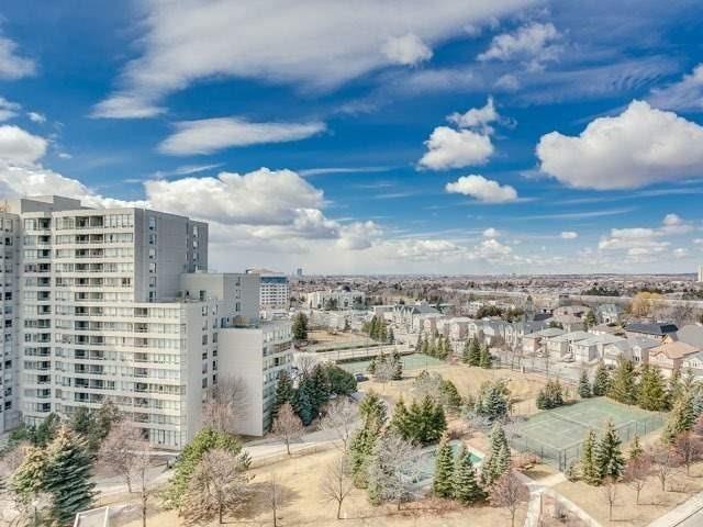 ph110 - 81 Townsgate Dr, Condo with 2 bedrooms, 1 bathrooms and 1 parking in Vaughan ON | Image 9