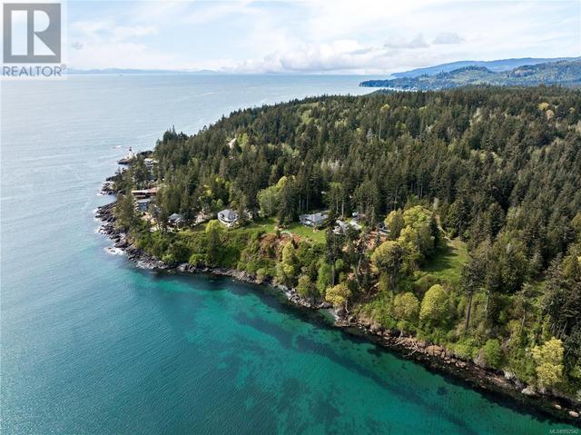 2434 Lighthouse Point Rd, House detached with 3 bedrooms, 3 bathrooms and 4 parking in Juan de Fuca BC | Image 45