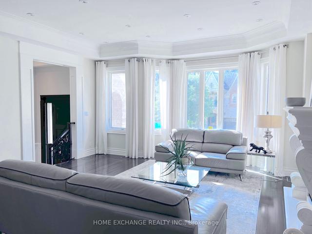 172 Alfred Ave, House detached with 4 bedrooms, 6 bathrooms and 6 parking in Toronto ON | Image 5