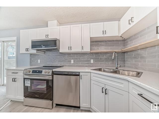 112 - 11325 83 St Nw, Condo with 2 bedrooms, 2 bathrooms and null parking in Edmonton AB | Image 11