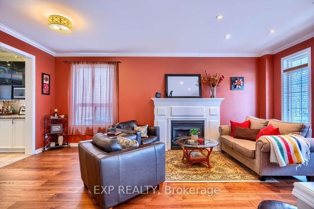 383 Pettit Tr, House detached with 4 bedrooms, 4 bathrooms and 4 parking in Milton ON | Image 40
