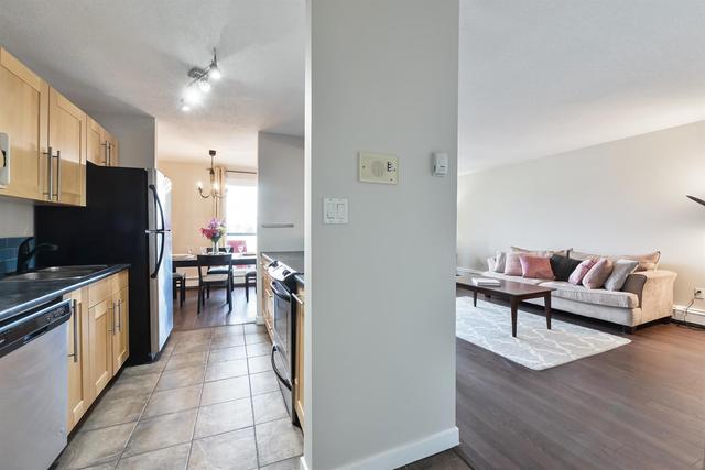 403 - 2722 17 Avenue Sw, Condo with 2 bedrooms, 1 bathrooms and 1 parking in Calgary AB | Image 13