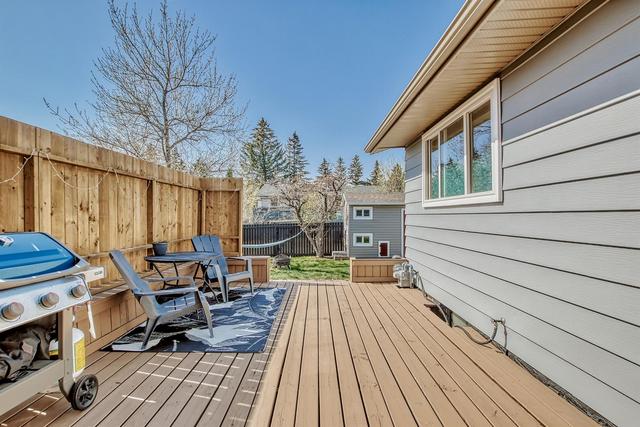 655 Queen Charlotte Drive Se, House detached with 3 bedrooms, 3 bathrooms and 4 parking in Calgary AB | Image 12