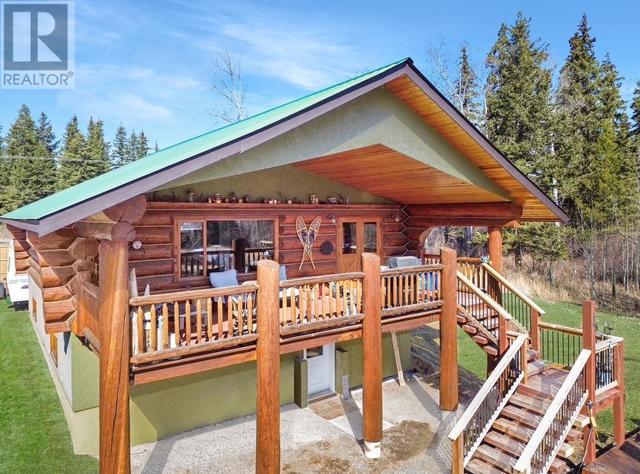 3364 Horsefly Road, House detached with 3 bedrooms, 2 bathrooms and null parking in Cariboo F BC | Image 4