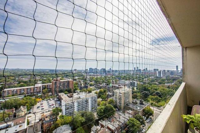 2810 - 40 Homewood Ave, Condo with 1 bedrooms, 1 bathrooms and 1 parking in Toronto ON | Image 11