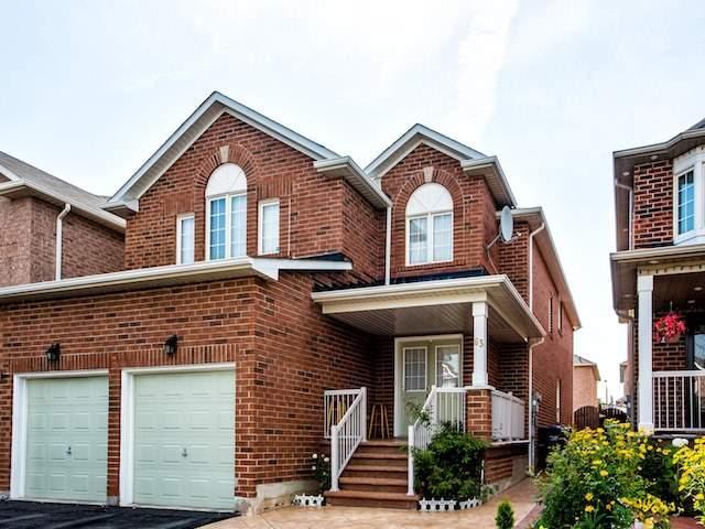 63 Capistro St, House detached with 4 bedrooms, 4 bathrooms and 4 parking in Brampton ON | Image 2