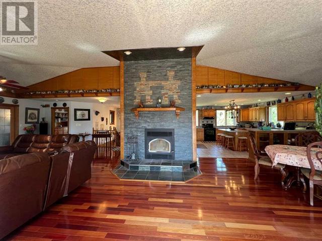 54532 Highway 32, House detached with 3 bedrooms, 2 bathrooms and 10 parking in Yellowhead County AB | Image 41