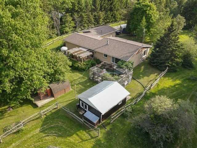 476473 3rd Line, House detached with 3 bedrooms, 2 bathrooms and 11 parking in Melancthon ON | Image 1