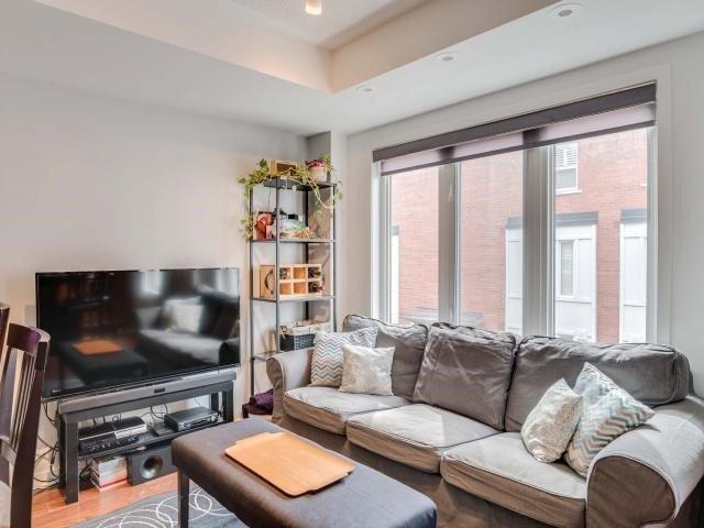 suite 3 - 29 Frances Loring Lane, Townhouse with 2 bedrooms, 2 bathrooms and 1 parking in Toronto ON | Image 2