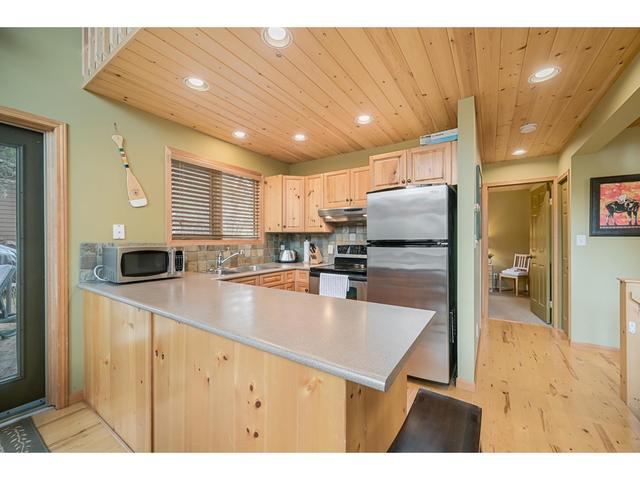 4888 Sable Road, House detached with 4 bedrooms, 2 bathrooms and null parking in East Kootenay F BC | Image 15