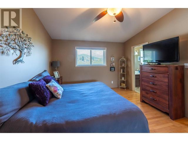 6408 Harrison Heights, House detached with 4 bedrooms, 3 bathrooms and 2 parking in Summerland BC | Image 20