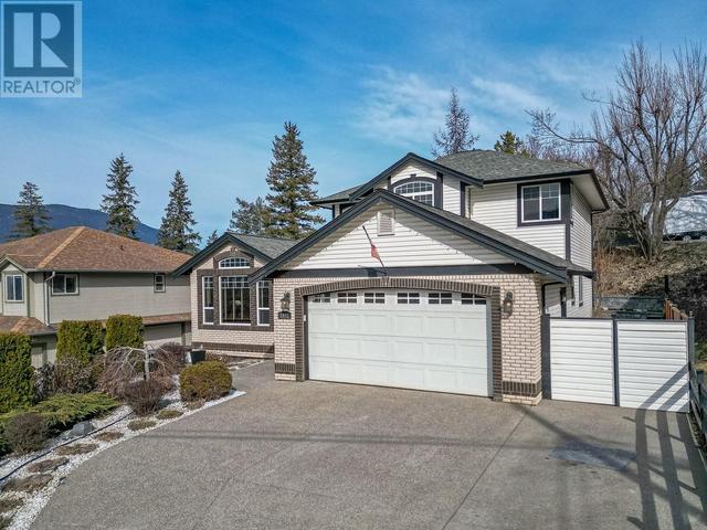 1571 20 Avenue Ne, House detached with 5 bedrooms, 3 bathrooms and 2 parking in Salmon Arm BC | Image 52