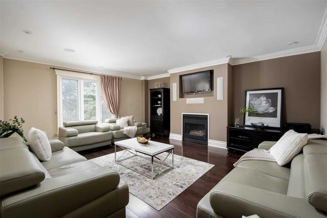 15 Modesto Gdns, House detached with 4 bedrooms, 6 bathrooms and 6 parking in Vaughan ON | Image 8