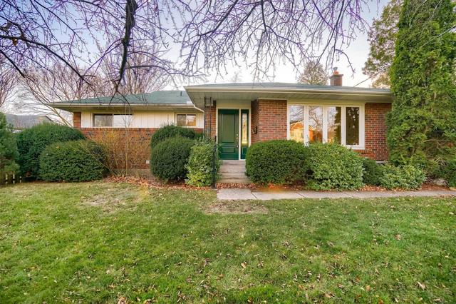 250 Jones St, House detached with 2 bedrooms, 2 bathrooms and 3 parking in Oakville ON | Image 25