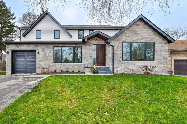 527 Oneida Dr, House detached with 4 bedrooms, 5 bathrooms and 5 parking in Burlington ON | Image 1