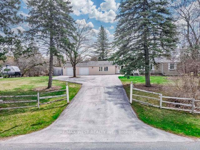 1989 Boag Rd, House detached with 3 bedrooms, 2 bathrooms and 14 parking in East Gwillimbury ON | Image 12