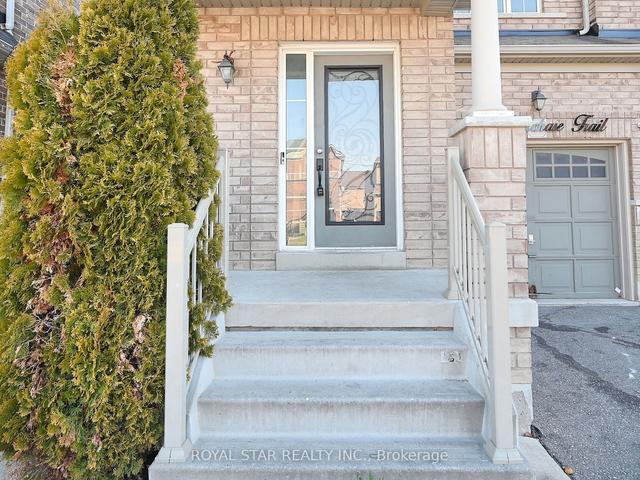 77 Bellchase Tr, House semidetached with 3 bedrooms, 4 bathrooms and 3 parking in Brampton ON | Image 23