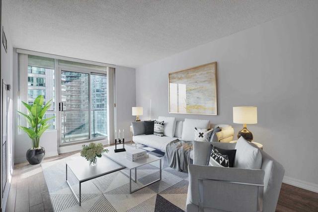 1405 - 12 Yonge St, Condo with 2 bedrooms, 2 bathrooms and 1 parking in Toronto ON | Image 5