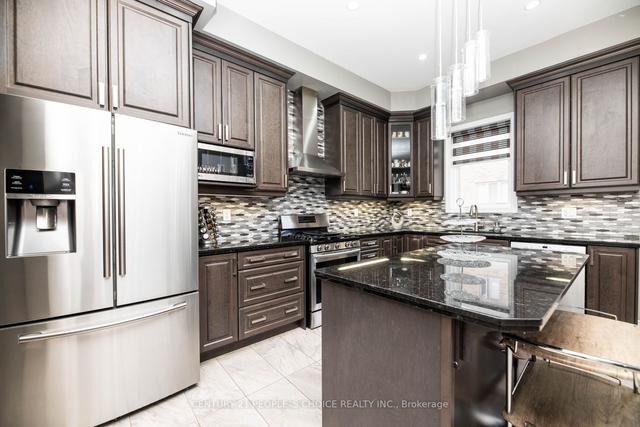 476 Brisdale Dr, House detached with 5 bedrooms, 7 bathrooms and 4 parking in Brampton ON | Image 4