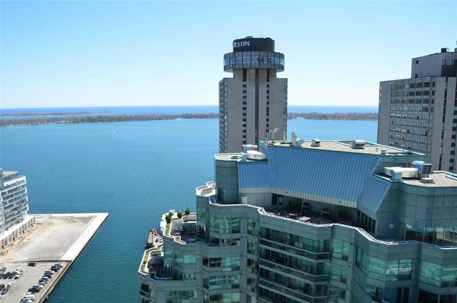 3313 - 10 Yonge St, Condo with 1 bedrooms, 2 bathrooms and 1 parking in Toronto ON | Image 1