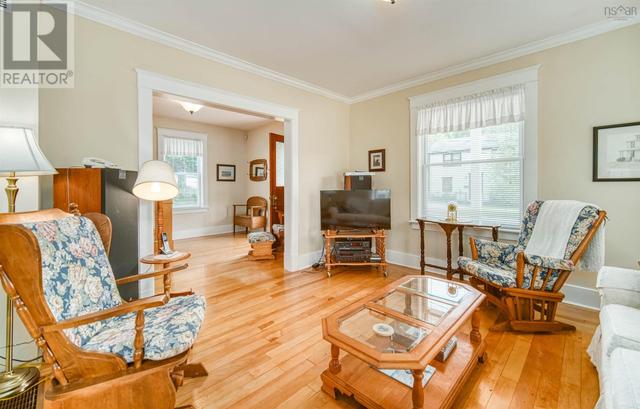 133 Pleasant Street, House detached with 4 bedrooms, 1 bathrooms and null parking in Mahone Bay NS | Image 17