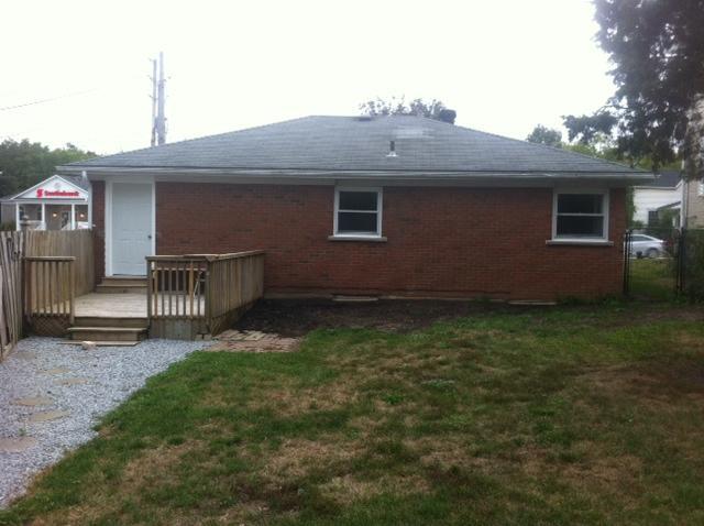 45 Main St N, House detached with 2 bedrooms, 1 bathrooms and null parking in Milton ON | Image 6