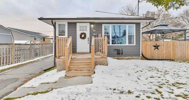 44 Leopold St, House detached with 1 bedrooms, 1 bathrooms and 6 parking in Quinte West ON | Image 1
