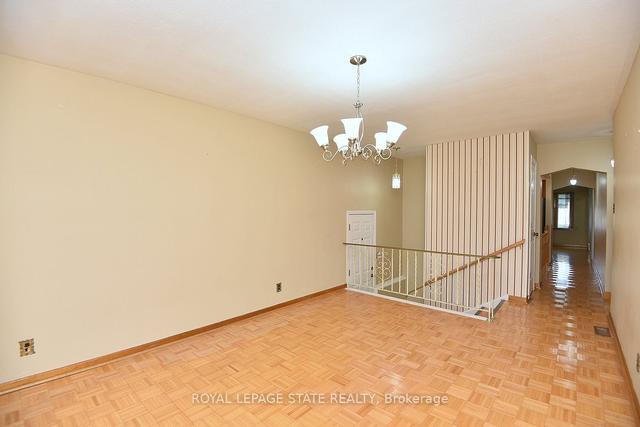 164 East 25th St, House detached with 2 bedrooms, 2 bathrooms and 3 parking in Hamilton ON | Image 34