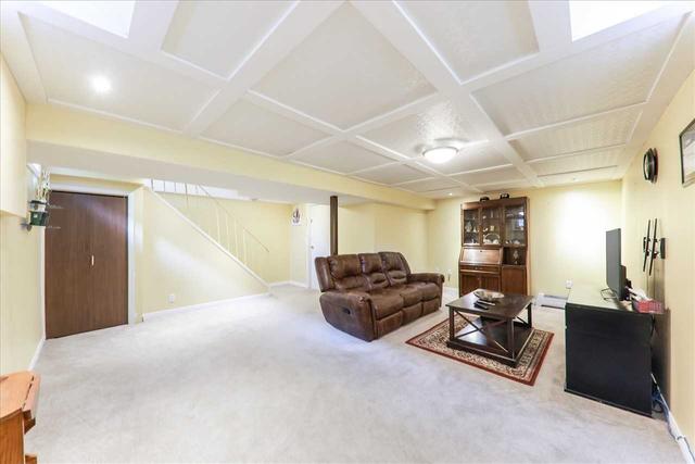 1029 Eagle Dr, House detached with 3 bedrooms, 2 bathrooms and 5 parking in London ON | Image 20