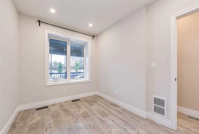 1 - 701 Dupont St, House semidetached with 2 bedrooms, 1 bathrooms and 0 parking in Toronto ON | Image 3