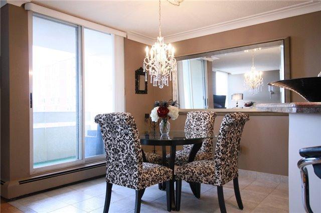 1003 - 75 Glenburn Crt, Condo with 1 bedrooms, 1 bathrooms and 1 parking in Hamilton ON | Image 10