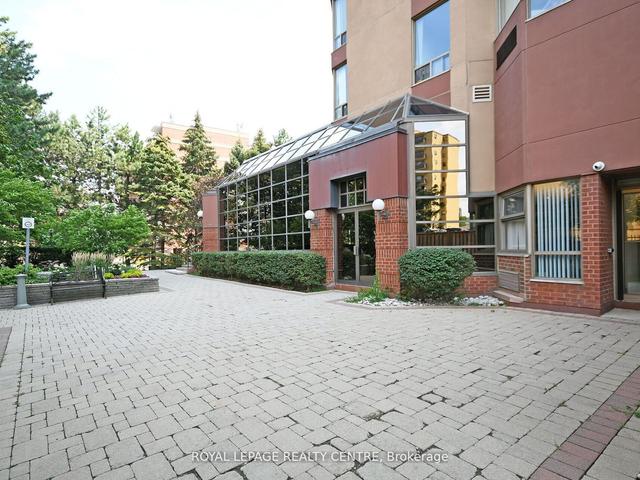 1011 - 25 Fairview Rd W, Condo with 2 bedrooms, 2 bathrooms and 2 parking in Mississauga ON | Image 20