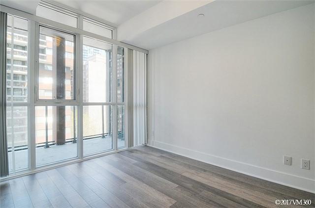 906 - 32 Davenport Rd, Condo with 2 bedrooms, 2 bathrooms and 1 parking in Toronto ON | Image 6