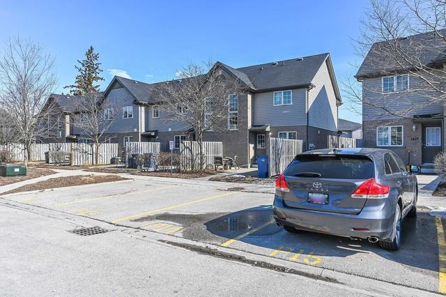1413 Gordon St, Townhouse with 2 bedrooms, 2 bathrooms and 1 parking in Guelph ON | Image 37