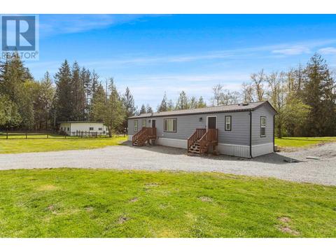 10543 277 Street, House detached with 2 bedrooms, 2 bathrooms and 20 parking in Maple Ridge BC | Card Image