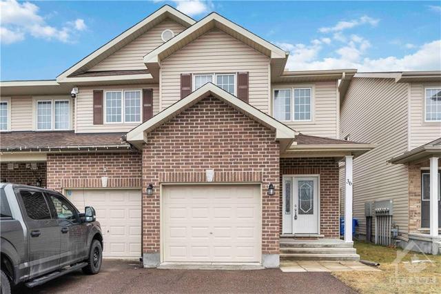 36 Bellwood Dr Drive, Townhouse with 3 bedrooms, 3 bathrooms and 2 parking in Arnprior ON | Image 1