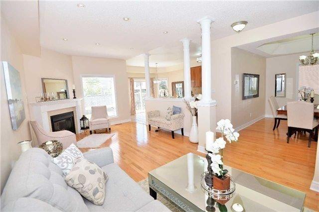 92 Harty Cres, House detached with 4 bedrooms, 4 bathrooms and 4 parking in Ajax ON | Image 6