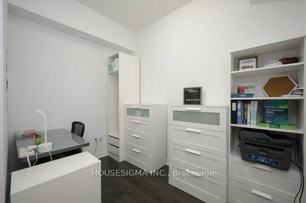 1001 - 85 Robinson St, Condo with 1 bedrooms, 1 bathrooms and 1 parking in Hamilton ON | Image 3