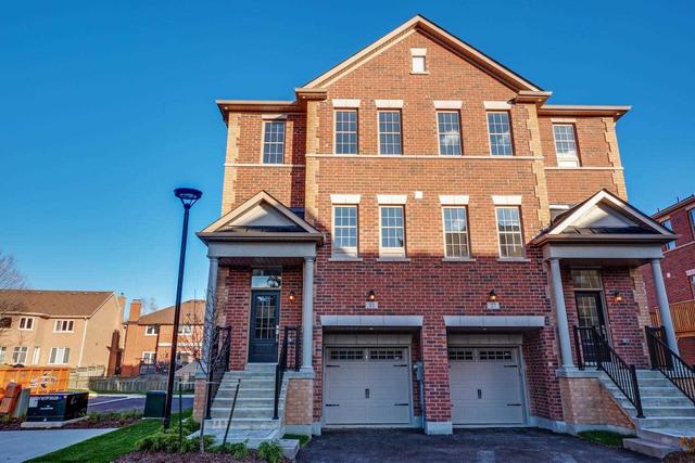 lot8 - 31 Saint Julien Crt, House semidetached with 3 bedrooms, 3 bathrooms and 2 parking in Vaughan ON | Image 1