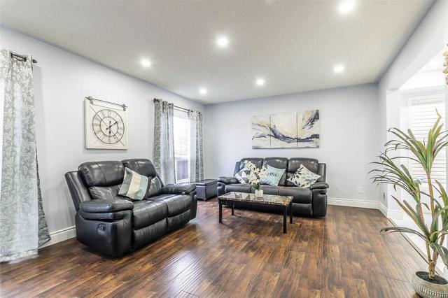 47 Big Springs Crt, House detached with 3 bedrooms, 3 bathrooms and 3 parking in Kitchener ON | Image 12